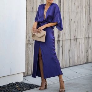 VICI Satin Kimono Maxi/MIDI dress - NEVER WORN/ NWT